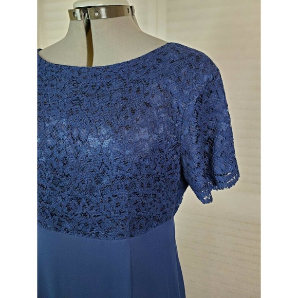 Lanz of Salzburg A-Line Lace Chiffon Blue Gown 10 - Picture 5 of 11